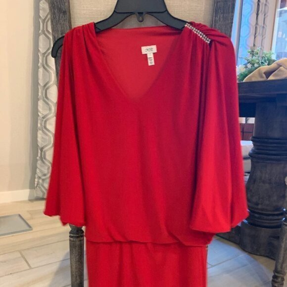 Red Cache Dress - Picture 3 of 10